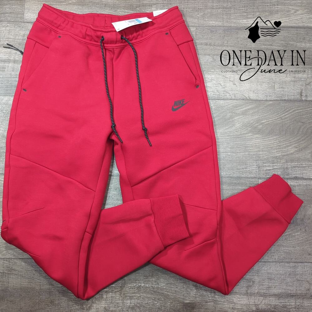 Nike Slim Fit Tapered Leg Jogger Pants Size M